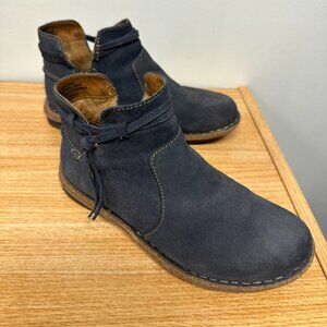 Born Leather Zip Side Ankle Boots